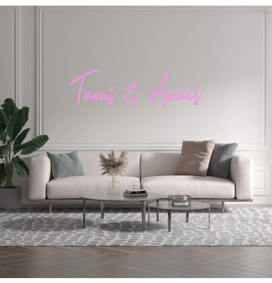 Custom text: Taous & Anais